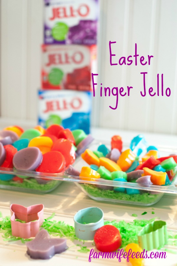 Easter Finger Jello from Farmwife Feeds is a fun treat for kids to help make and will love to eat. #jello #gelatin #easter