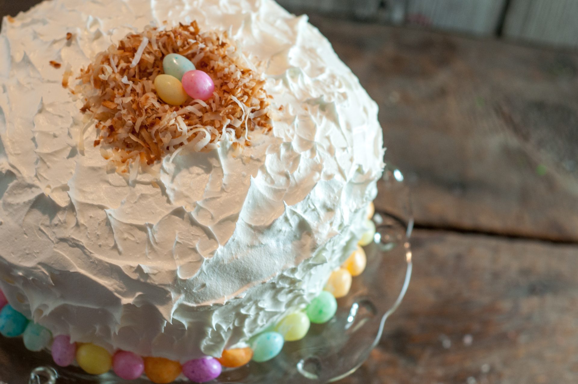 Easter Dessert Roundup-if you're like me a little last minute help finding some amazing Easter dessert recipes in one place is a great bonus!