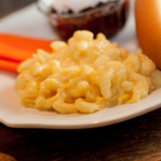Creamy Crock Pot Mac And Cheese The Farmwife Feeds
