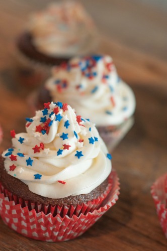 Cupcakes and Sprinkles-cute cupcake liners, boxed cake mix, neatly swirled icing & sprinkles - super easy, super cute and always super yummy!