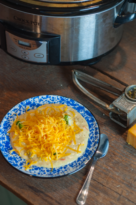 Crock Pot Broccoli Cheese Soup is an easy recipe that the whole family will love.