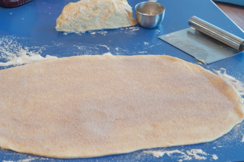 Crispy Cookie Coffeecakes, cinnamon roll iced cookies from The Farmwife Feeds #cookies #recipes #sweets