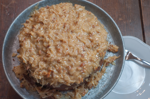 German Chocolate Cake Icing from the family recipe box of Farmwife Feeds #recipes #cake #dessert
