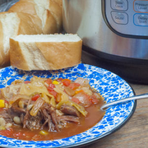 Instant Pot Beef and Barley Vegetable Soup from Farmwife Feeds #recipe #soup #beef #barley #vegetablesoup