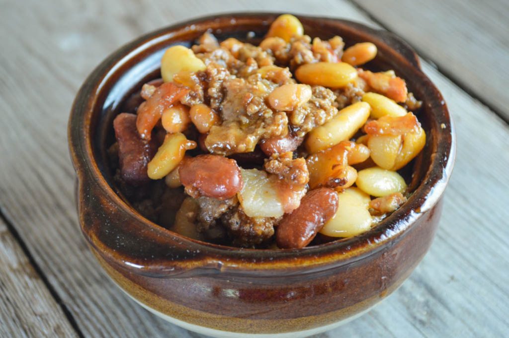 A bacon recipe roundup from Farmwife Feeds #recipe #bacon #farmwifefeeds