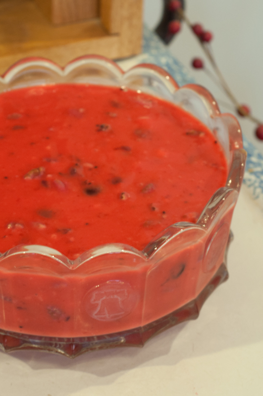 Granny's Cranberry Jello Salad is a Thanksgiving must from Farmwife Feeds #thanksgivingt #cranberrysalad #jello #traditon