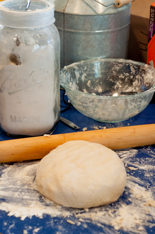 Great Grandmothers Lard Pie Crust made from scratch is flakey and delicious from Farmwife Feeds #pie #recipe #piecrust #homemade #fromscratch