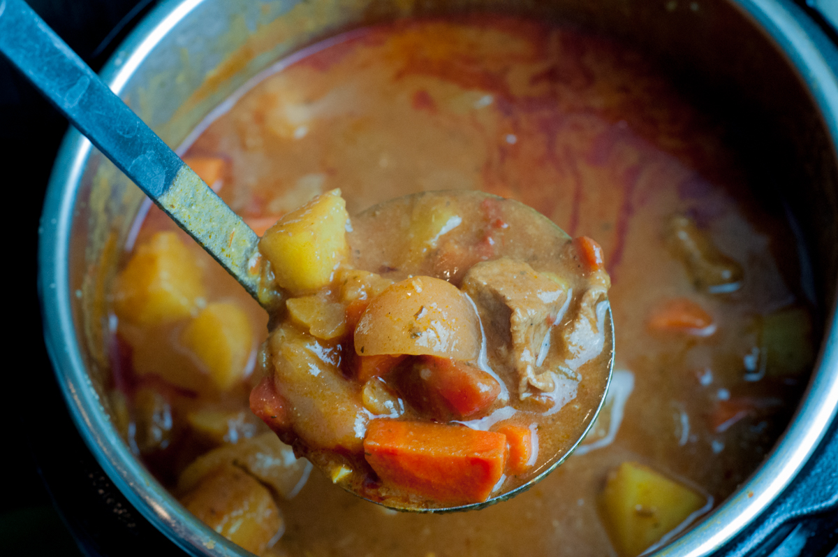Instant Pot Beef Stew is the ultimate comfort food when you need a meal quick and easy from Farmwife Feeds #comfortfood #beef #instantpot #recipe #meatandpotatoes