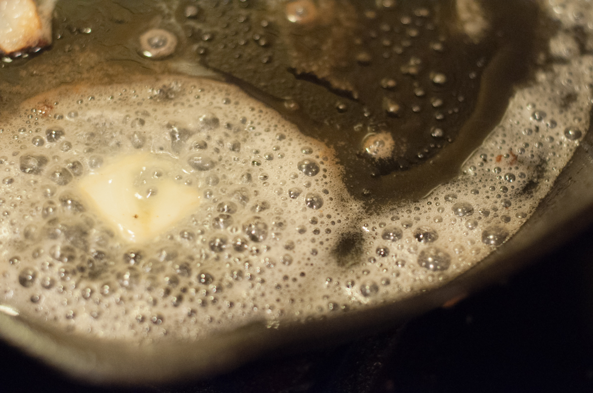 Sliced Steak Sandwiches from Farmwife Feeds are a hearty meal in sandwich form. #recipe #steak #sandwich #beef