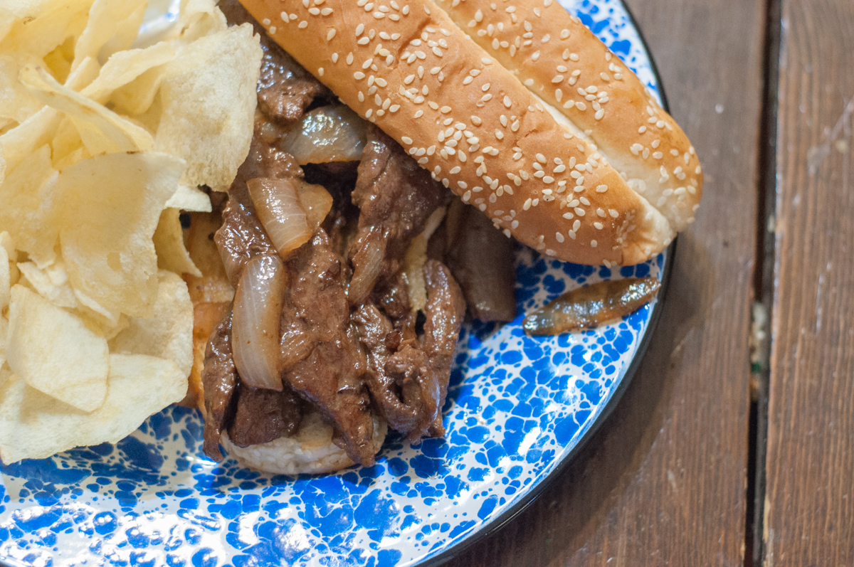 Sliced Steak Sandwiches from Farmwife Feeds are a hearty meal in sandwich form. #recipe #steak #sandwich #beef