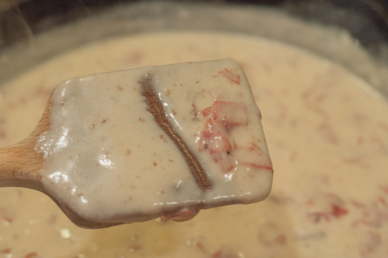 Creamy Dried Beef Gravy - The Farmwife Feeds