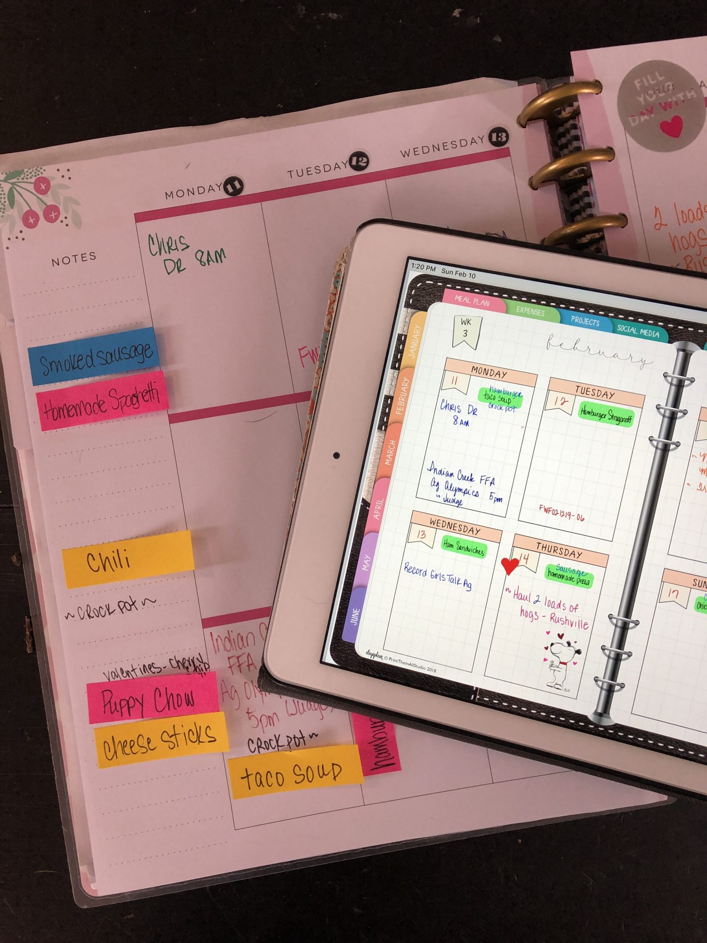 Post It Flags Meal Planning from Farmwife Feeds is an easy way to help with flexible meal planning both traditional and digital. #mealplanning #digitalplanner #PostIt