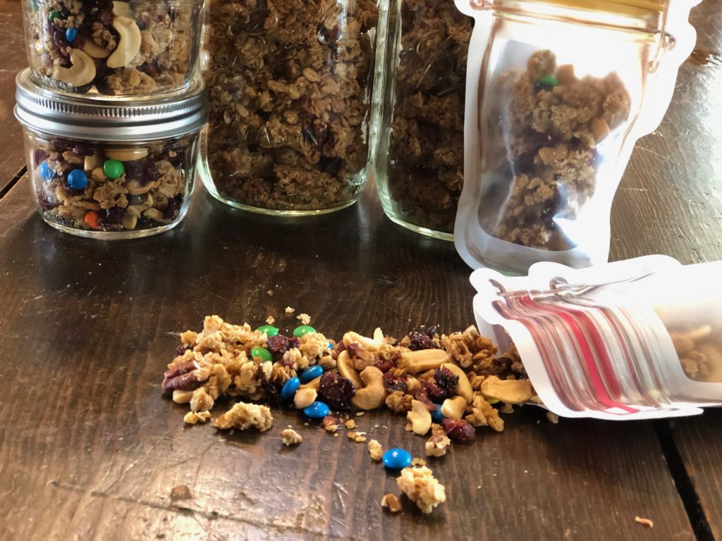 Crunchy Granola from Farmwife Feeds is an easy basic granola recipe that you can add your favorites to. #recipe #granola #oats