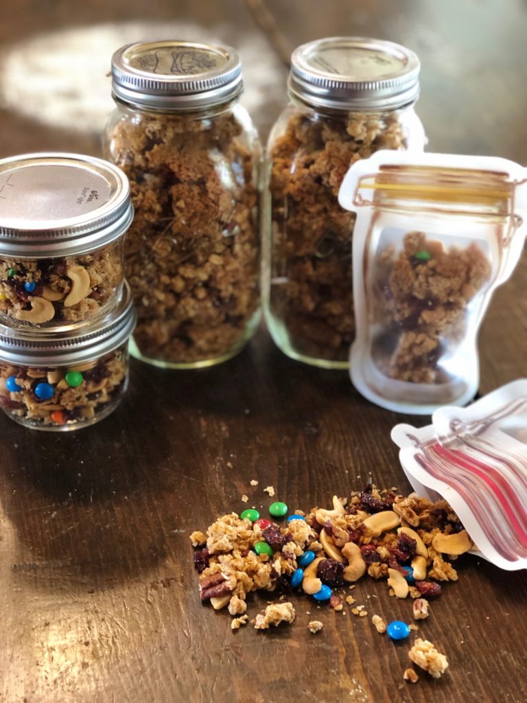 Crunchy Granola from Farmwife Feeds is an easy basic granola recipe that you can add your favorites to. #recipe #granola #oats