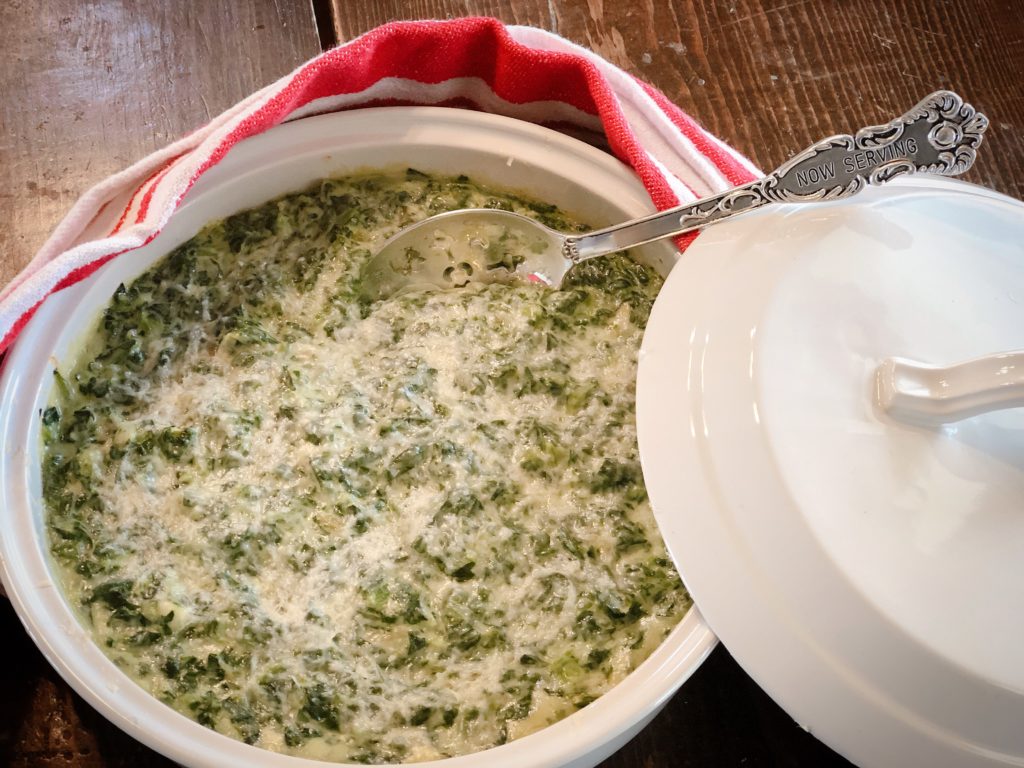 Creamed Spinach from Farmwife Feeds is a creamy easy side dish good at any meal. #creamedspinach #spinach #recipe