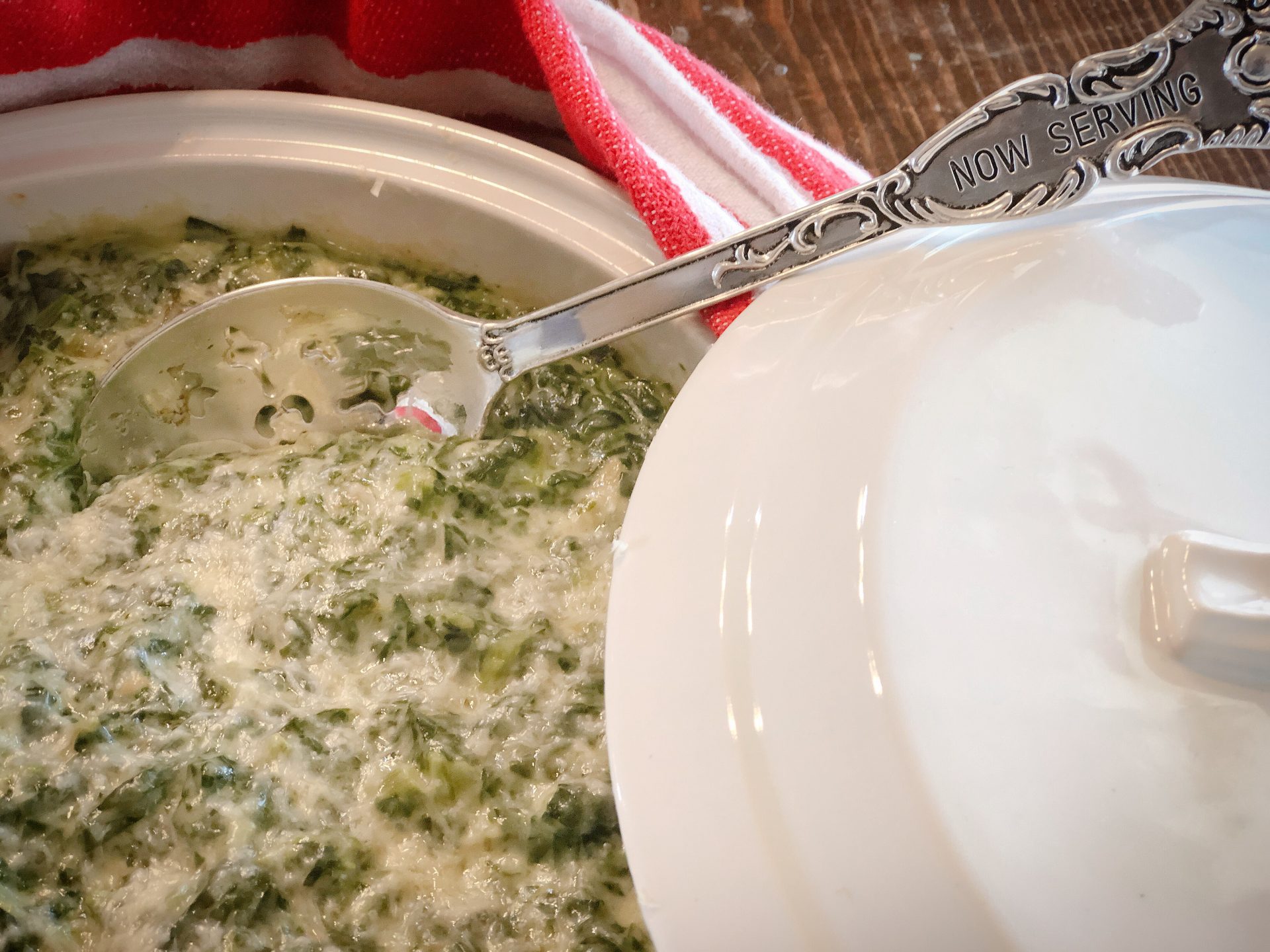 Creamed Spinach from Farmwife Feeds is a creamy easy side dish good at any meal. #creamedspinach #spinach #recipe