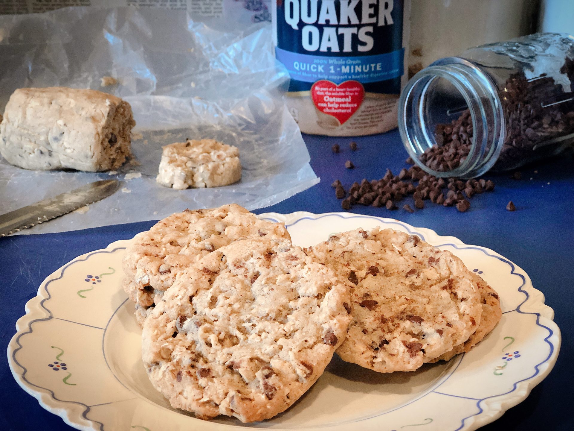 Oatmeal Ice Box Cookies from Farmwife Feeds are a great cookie dough to have on hand when you are craving a warm cookie. #oatmeal #cookie #recipe