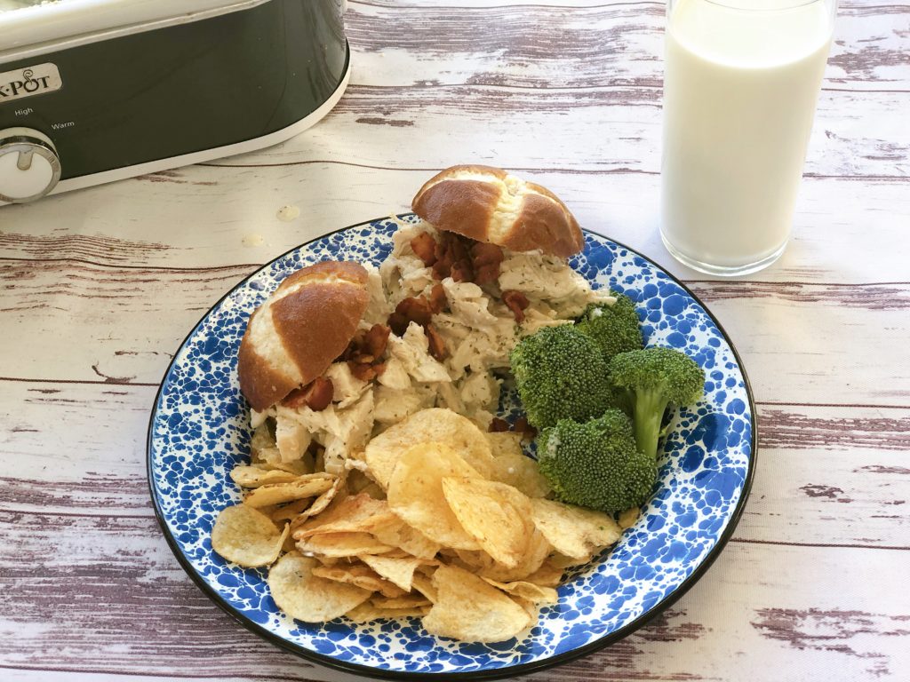 Crock Pot Dill Shredded Chicken Sandwiches from Farmwife Feeds is a simple dinner ready when you get home! #dill #sandwich #chicken #easyrecipe #crockpot