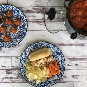 Super Easy Crock Pot Meatballs from Farmwife Feeds are a great easy meal or great tailgating option. #meatballs #crockpot #slowcooker #tailgate