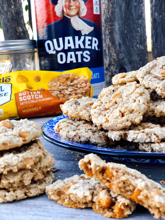 Oatmeal Scotchies from Farmwife Feeds, a soft chewy classic oatmeal cookie with butterscotch chips for that distinct taste. #oatmeal #cookie #butterscotch #oatmealscotchies