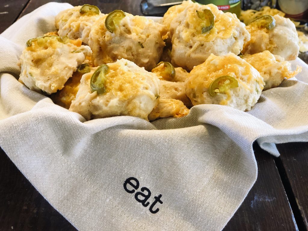 Cheddar Jalapeño Beer Drop Biscuits from Farmwife Feeds - 4 ingredients to a homemade biscuit that everyone will love. #dropbiscuits