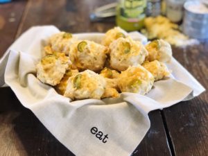 Cheddar Jalapeño Beer Drop Biscuits from Farmwife Feeds - 4 ingredients to a homemade biscuit that everyone will love. #dropbiscuits