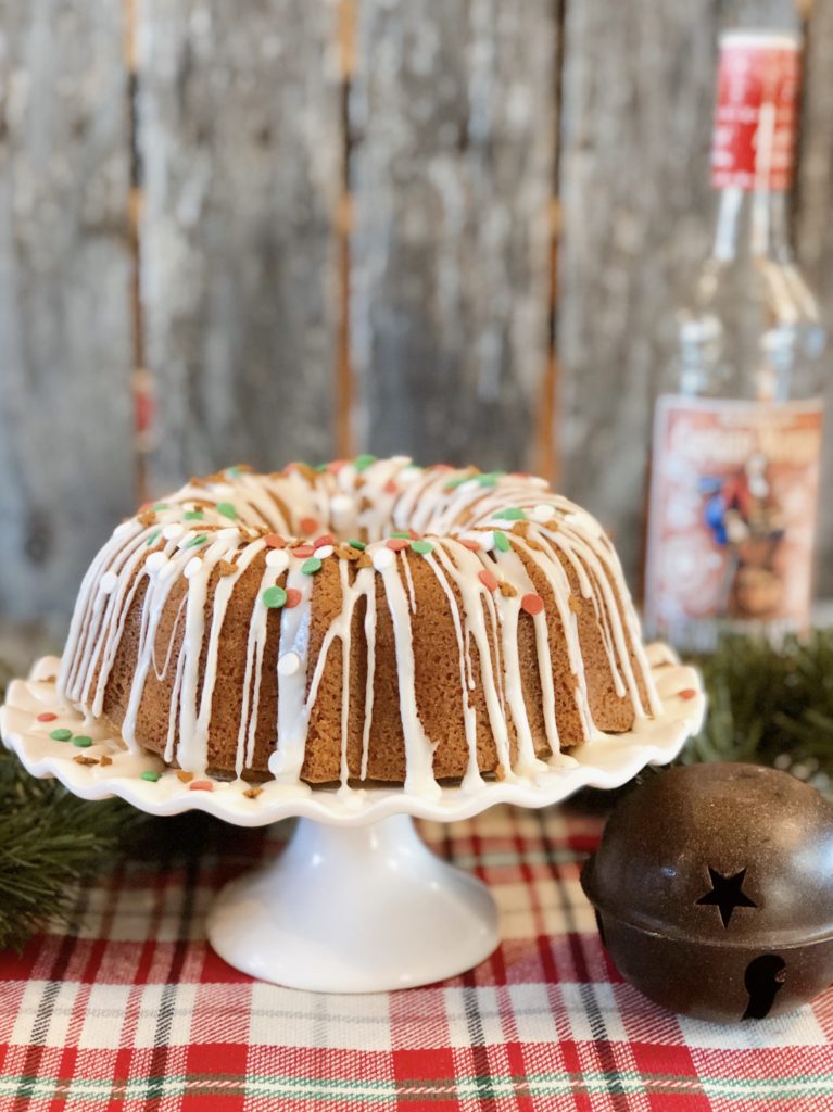 Gingerbread Rum Bundt Cake from Farmwife Feeds is a festive holiday dessert or breakfast that everyone will love. #cake #gingerbread #bundtcake #rum