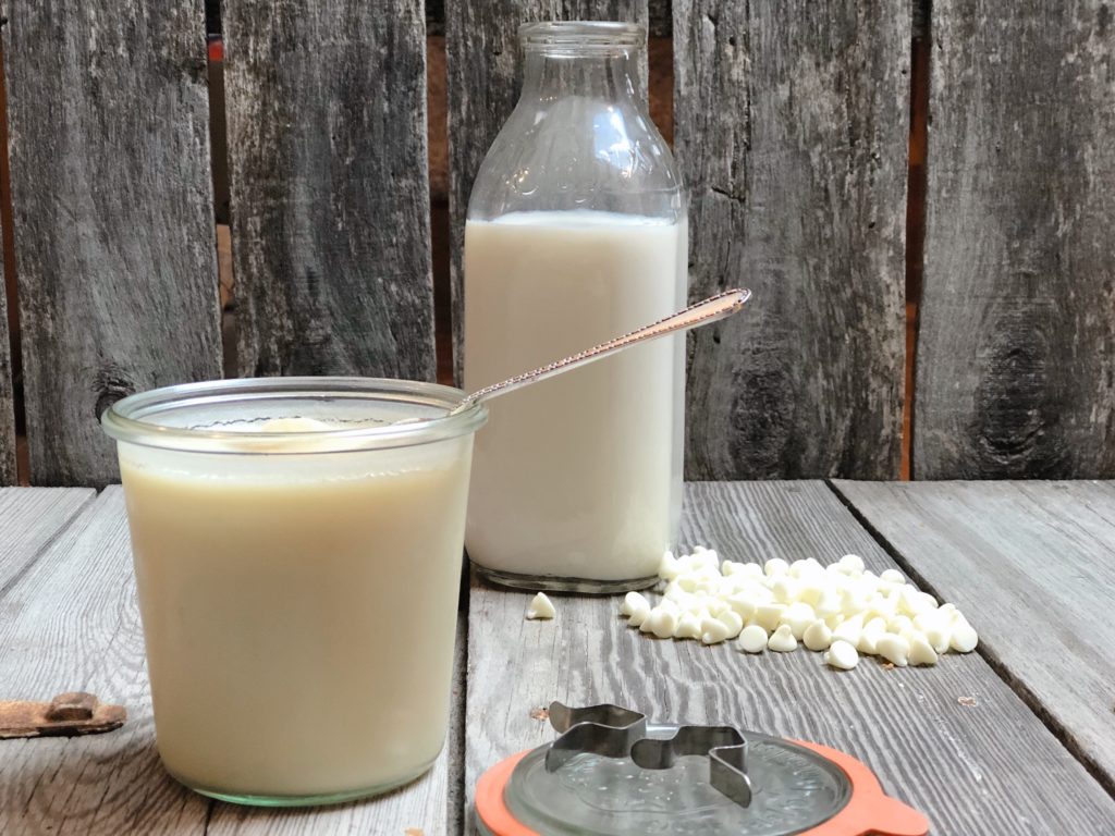 White Chocolate Sauce from Farmwife Feeds is a rich delicious sauce perfect for making desserts decadent. #whitechocolate #recipe