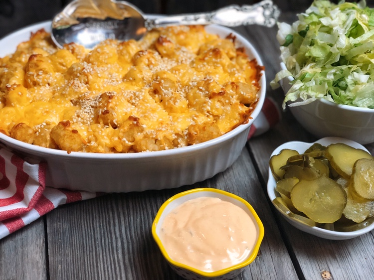 Big Mac Tater Tot Casserole from Farmwife Feeds is a casserole take on a McDonalds favorite complete with special sauce. #bigmac #casserole #hotsdish #tatertots