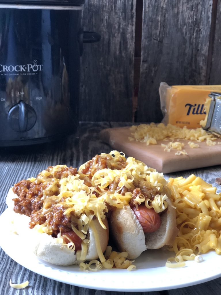 Traditional Coney Dog Sauce from Farmwife Feeds uses basic ingredients that simmer in the crockpot to make meat mixture perfect on hotdogs. #coneydog #crockpot #beef #hotdog