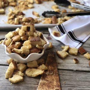 Homemade Croutons from Farmwife Feeds are a great way to use up stale bread or the save all the heels, super easy and delicious. #bread #homemade #croutons #salad