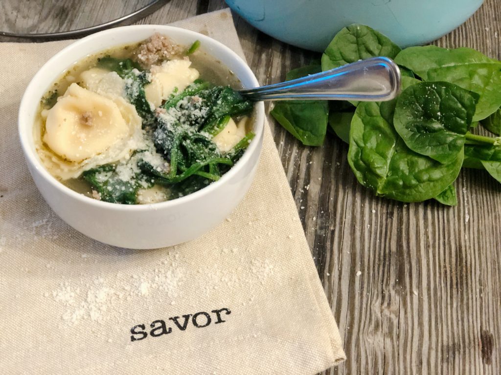 Sausage Tortellini Spinach Soup from Farmwife Feeds is a full of flavor easy meal in under 30 minutes. #sausage #soup #Italian #easymeal