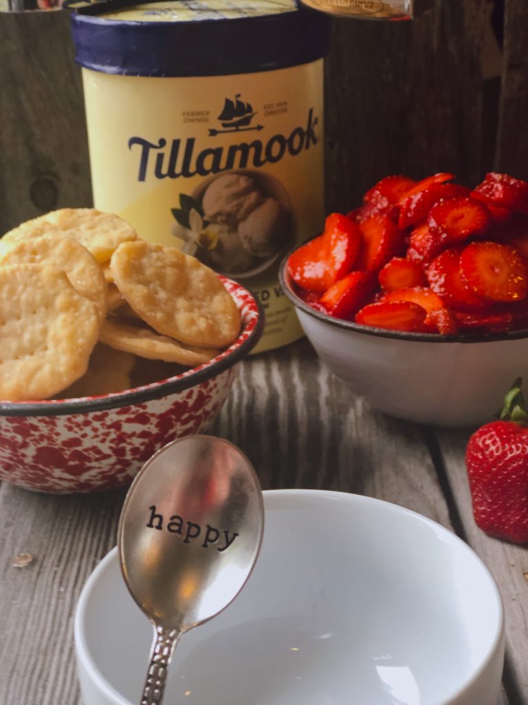 Strawberries and Pie Crust Cookies from Farmwife Feeds are a classic summer treat you eat with ice cream that everyone will love. #strawberries #strawberry #summertreat #icecream