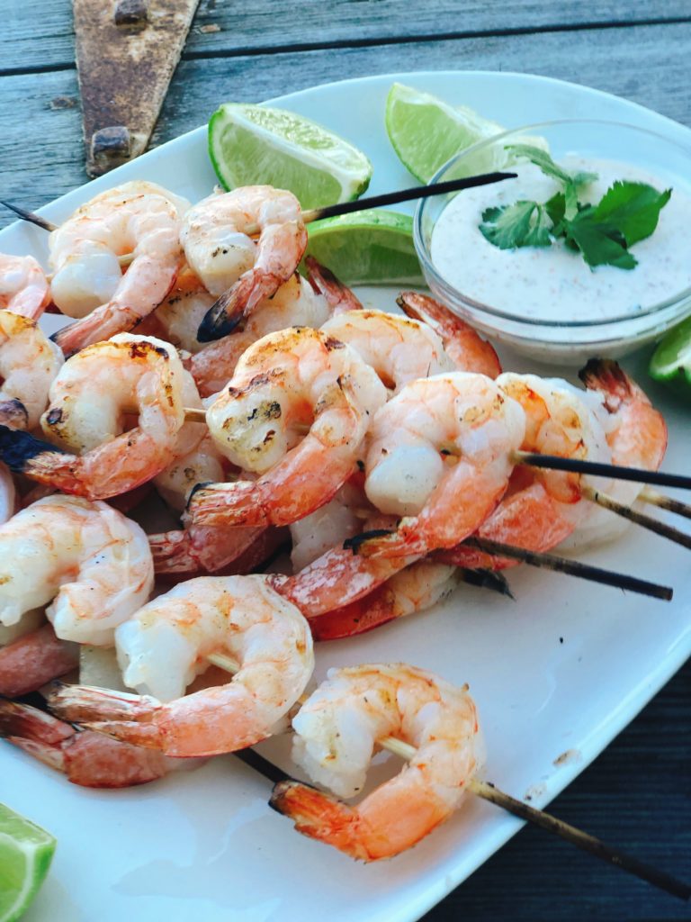 Lime Grilled Shrimp with Creamy Dipping Sauce from Farmwife Feeds is a simple grilled meal perfect for warm summer evenings. #shrimp #grill #lime