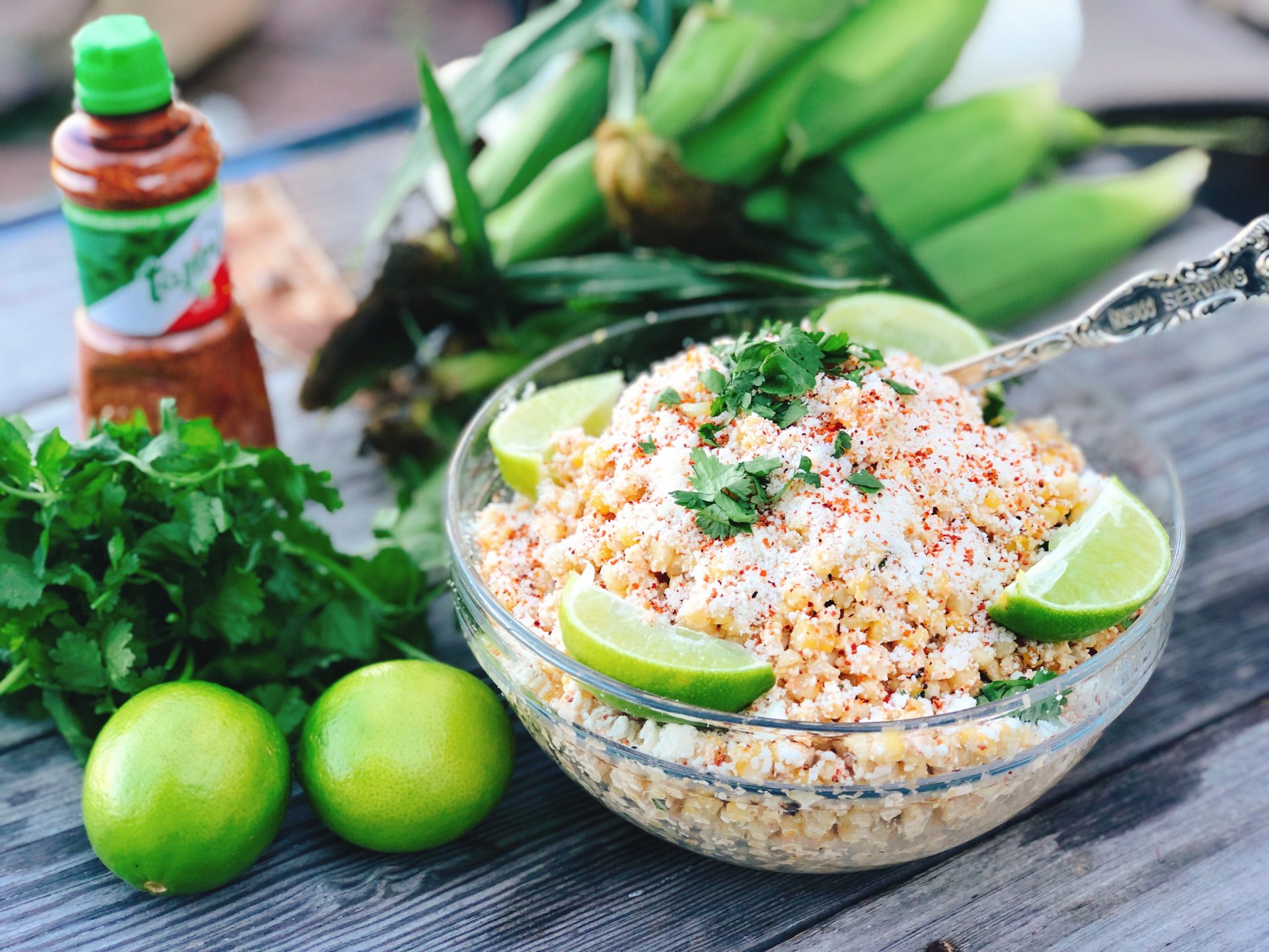 Mexican Street Corn Salad from Farmwife Feeds has all the original flavors of Mexican Street Corn but can be made up ahead and served when you're ready. #mexicanstreetcorn #salad #sweetcorn