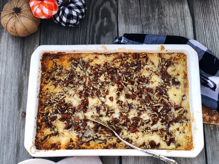 Pumpkin Pie Crunch Dessert from Farmwife Feeds is the perfect easy instead of pie dessert, pumpkin pie flavor with a cake and toasted pecan layer. #pumpkin #pumpkinpie #fall #dessert