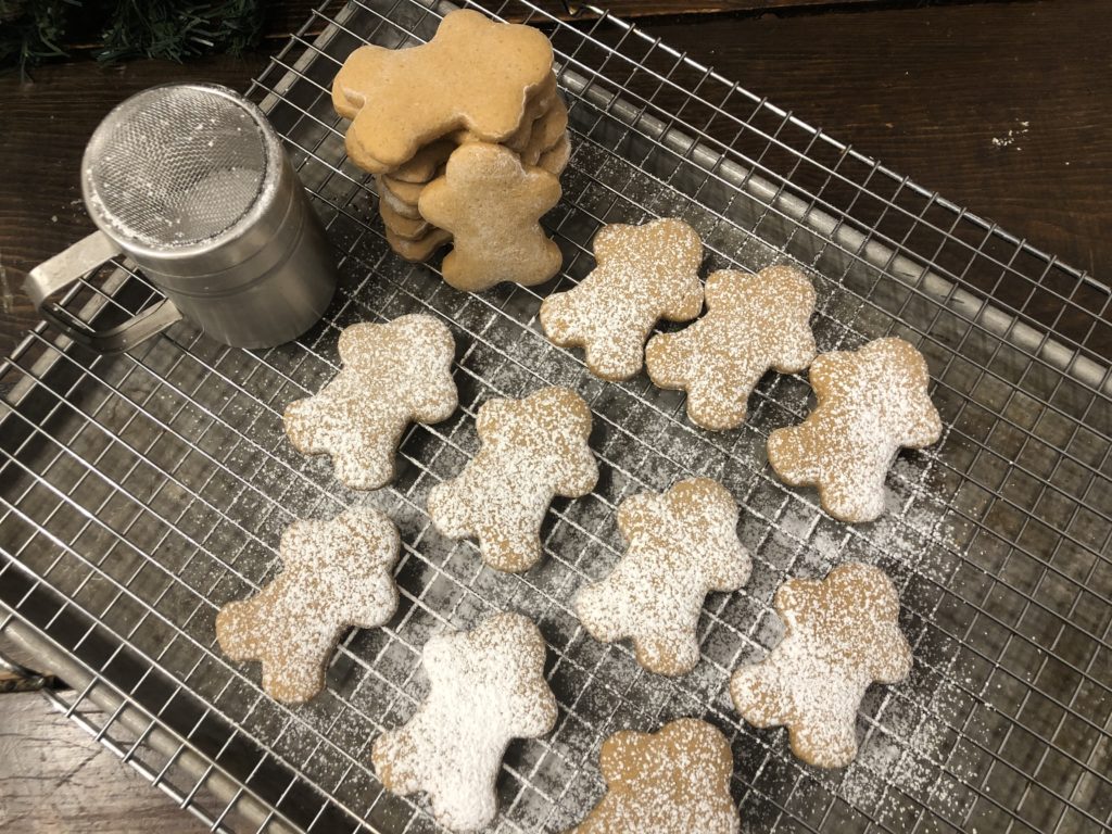 Gingerbread Cut-Out Cookies from Farmwife Feeds is a holiday classic cookie with just the right amount of spice and holds it shape while baking. #gingerbread #cookie #holidaycookie