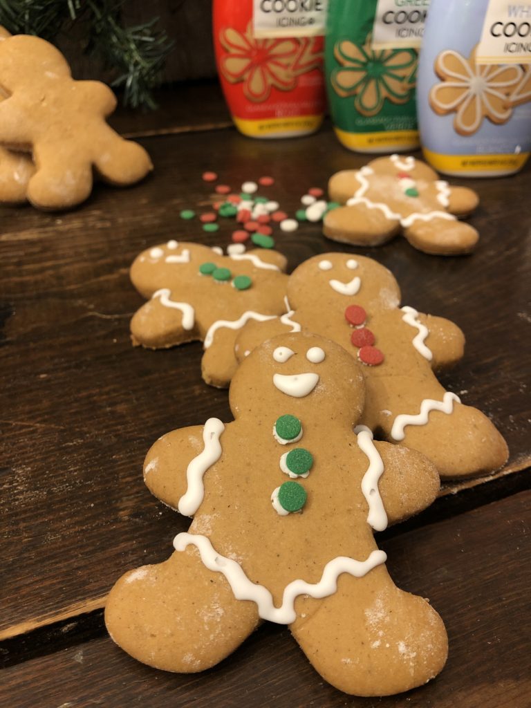 Gingerbread Cut-Out Cookies from Farmwife Feeds is a holiday classic cookie with just the right amount of spice and holds it shape while baking. #gingerbread #cookie #holidaycookie