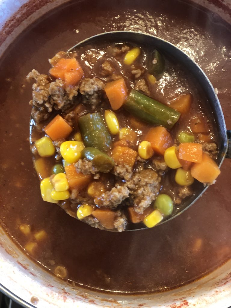 Easy Hamburger Vegetable Soup from Farmwife Feeds, a hearty quick stovetop soup for an easy meal. #soup #vegetable #hamburger #groundbeef