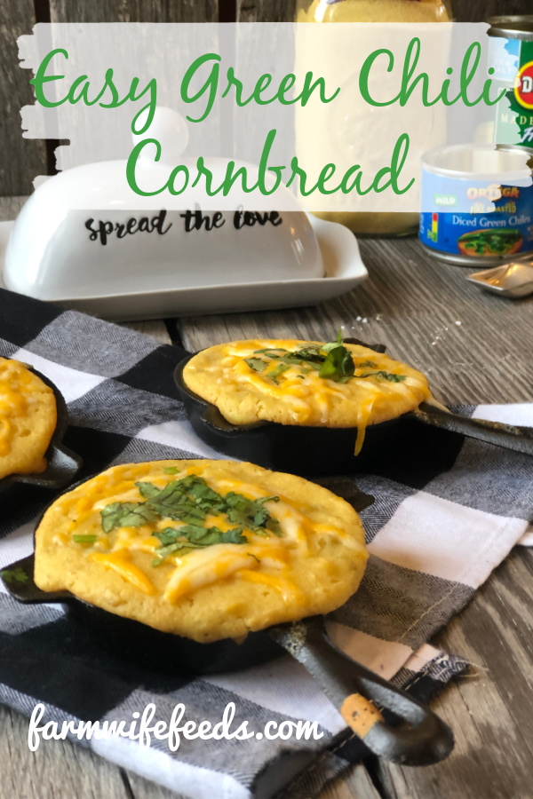 Easy Green Chili Cornbread from Farmwife Feeds is packed full of flavor, homemade but super easy and delicious! #cornbread #homemade #mexican
