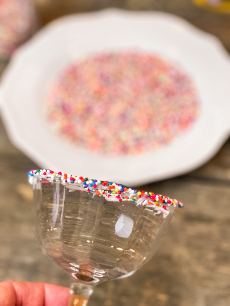 sprinkle rimmed martini glass